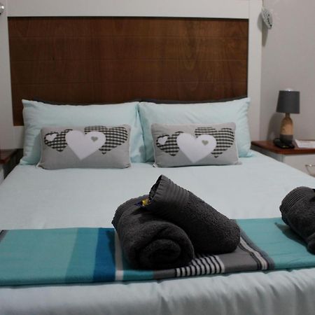 Tranquility Self Catering Hotel Lüderitz Екстериор снимка